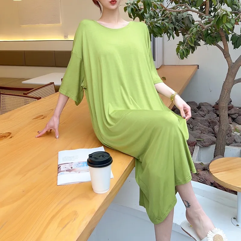 Váy thun dáng rộng tay ngắn đệm ngực phong cách thoải mái cho nữ