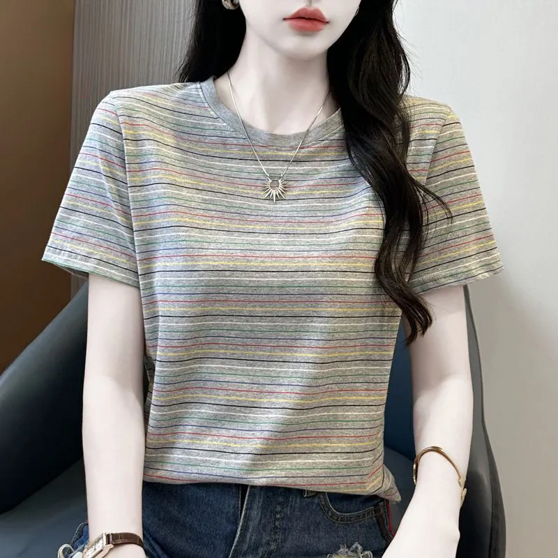 Áo thun nữ kẻ sọc cổ tròn